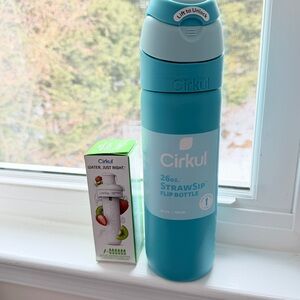 Cirkul Blue water bottle  StrawSip Flip